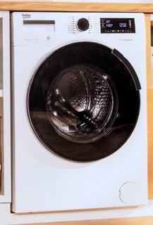 Beko-10kg-Front-Load-Washing-Machine on sale
