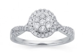 9ct-White-Gold-Round-Cluster-Diamond-Ring on sale